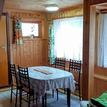 Asferiehus Флеккефьорд