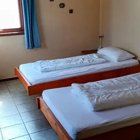 Asferiehus Флеккефьорд