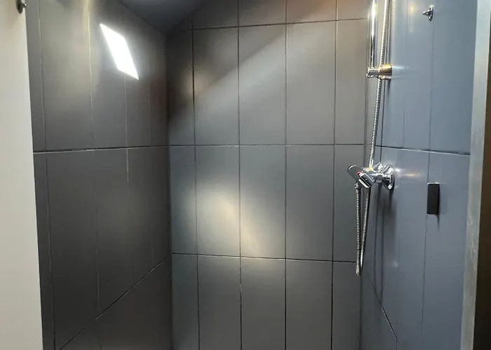 Asferiehus Apartman *